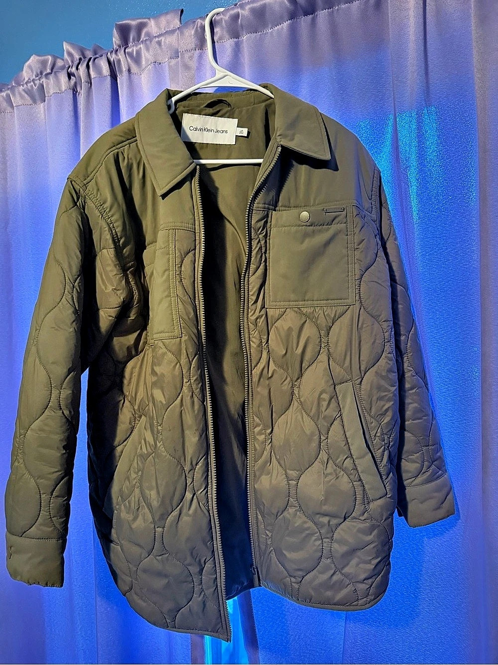 Calvin Klein Jeans Quilted Jacket in Green Size Large Like New